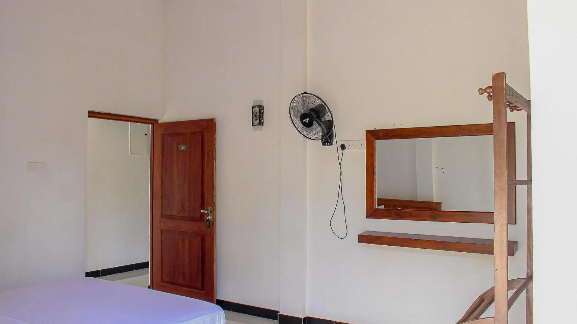 *** Otel The View Residence Kandy Sri Lanka